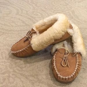 LLBean good camp slippers